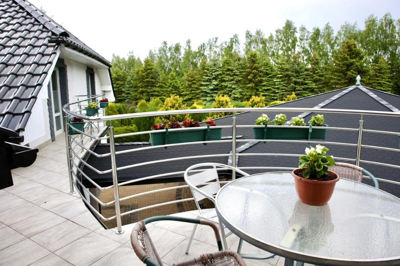 Brydar With Sauna, Swimming Pool And Jacuzzi Mielno  Kültér fotó