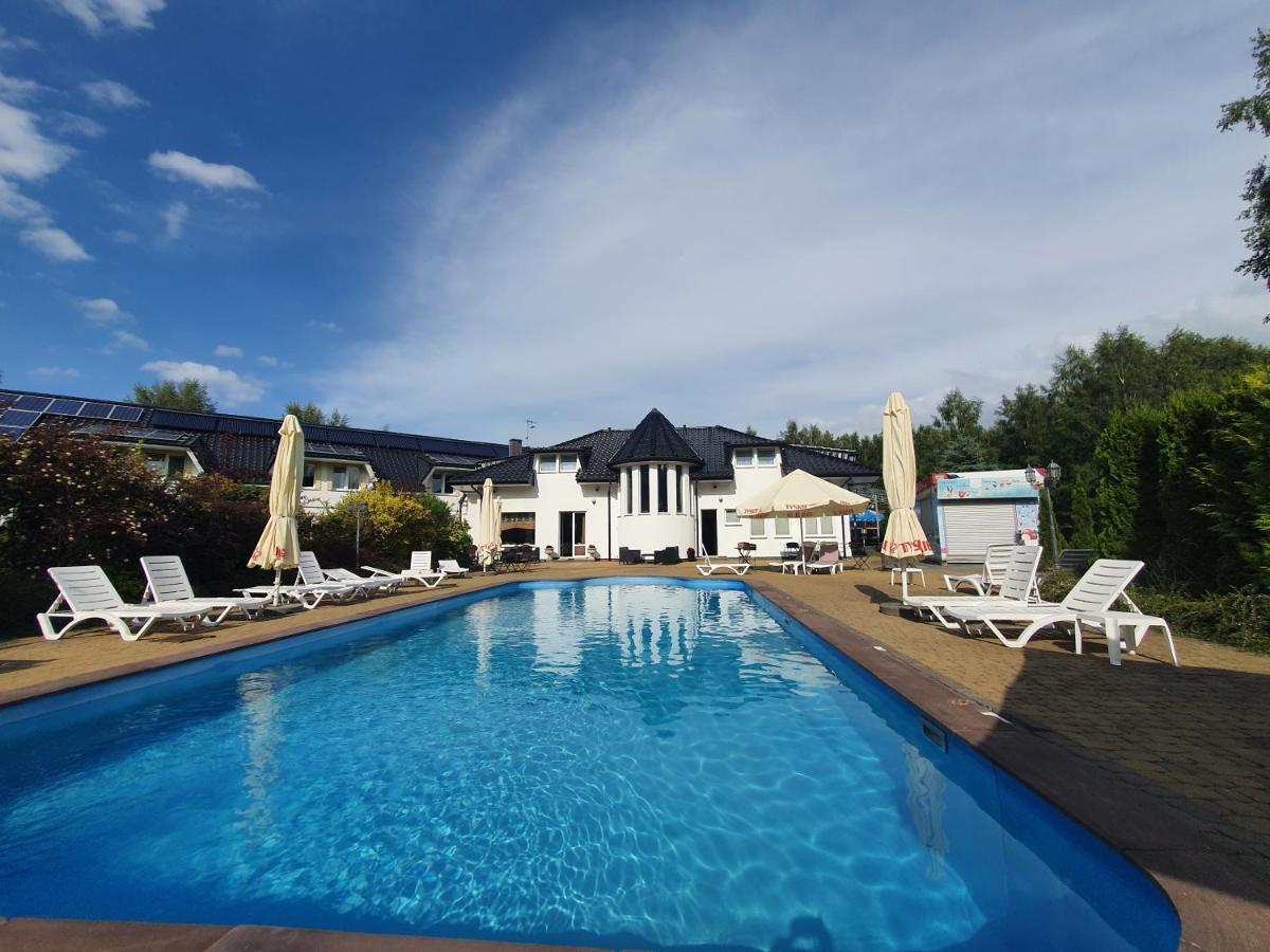 Brydar With Sauna, Swimming Pool And Jacuzzi Mielno  Kültér fotó